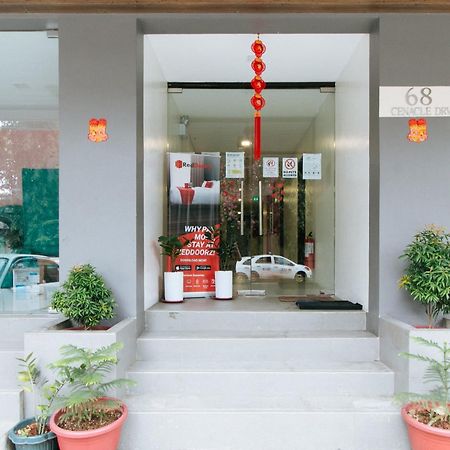 Reddoorz Near Fernwoods Garden كويزون سيتي المظهر الخارجي الصورة
